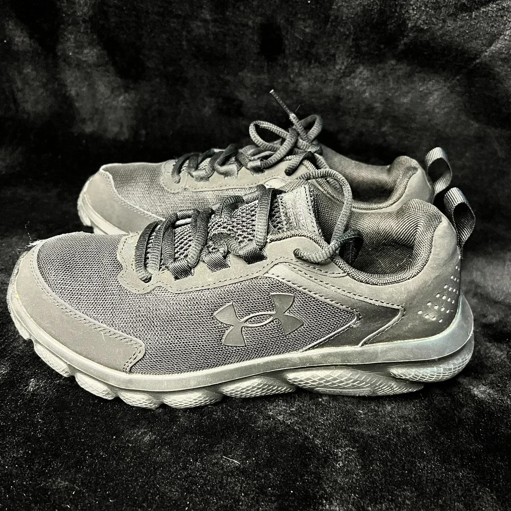 Under Armour Charged Assert 9 Wide Womens 9 D Running Shoes Black Mesh Sneaker‎